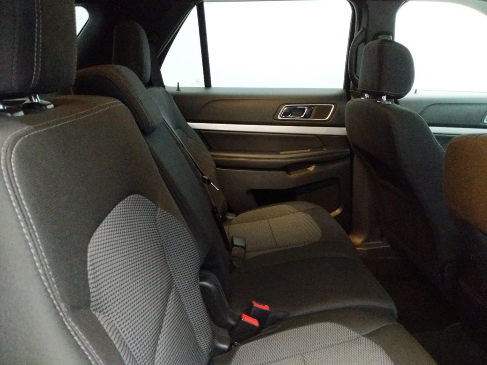 2016 Ford Explorer - Passenger Rear Seat