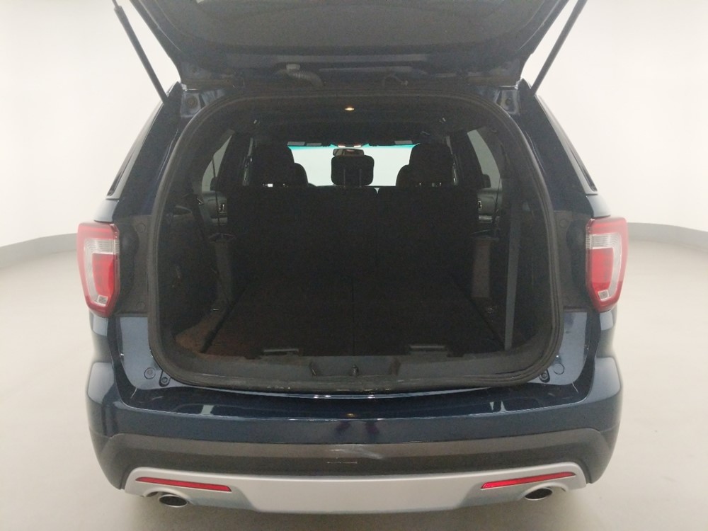 2016 Ford Explorer - Trunk