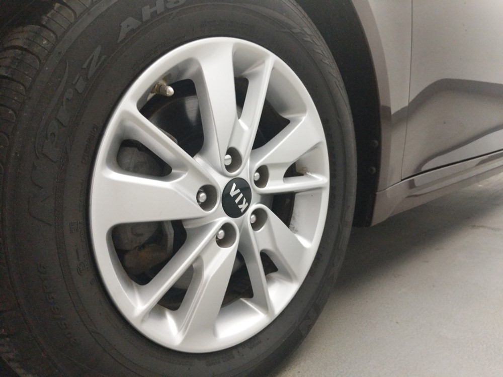2016 Kia Optima - Wheel