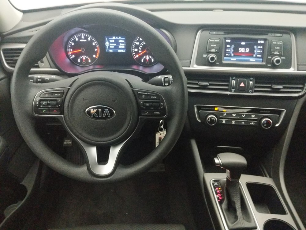 2016 Kia Optima - Driver Dash