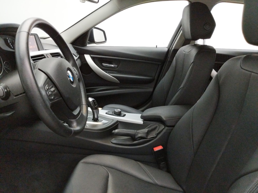 2013 BMW 328i - Driver Front Seat