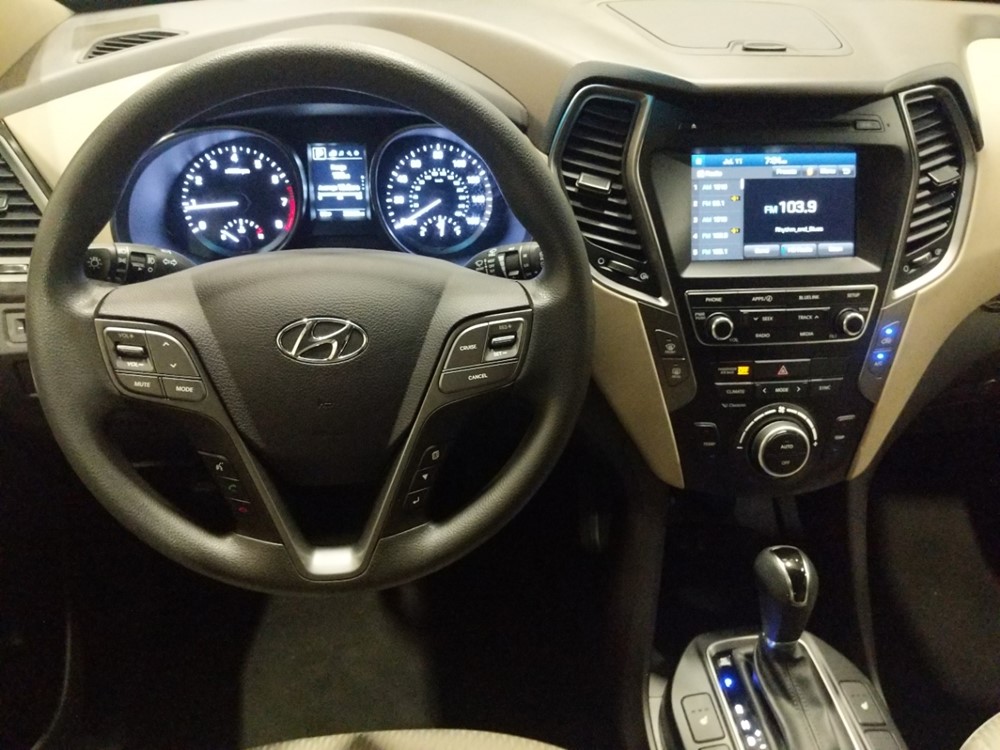 2018 Hyundai Santa Fe - Driver Dash