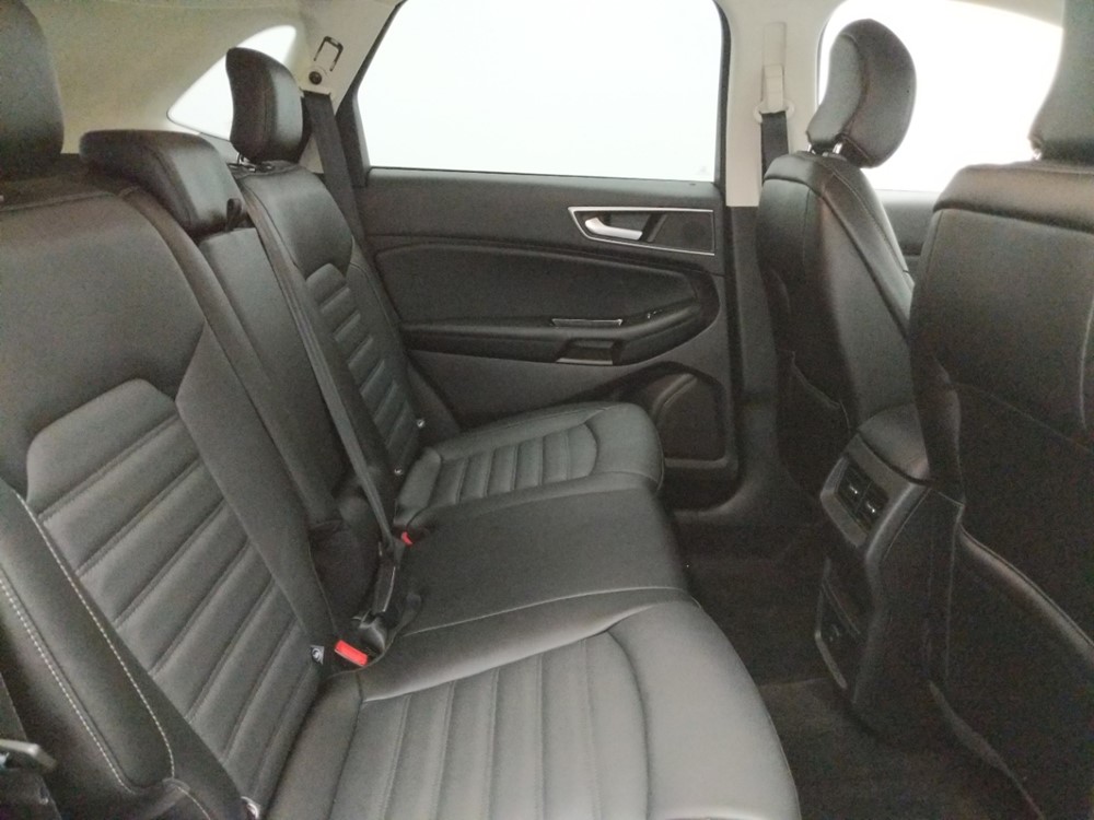 2017 Ford Edge - Passenger Rear Seat