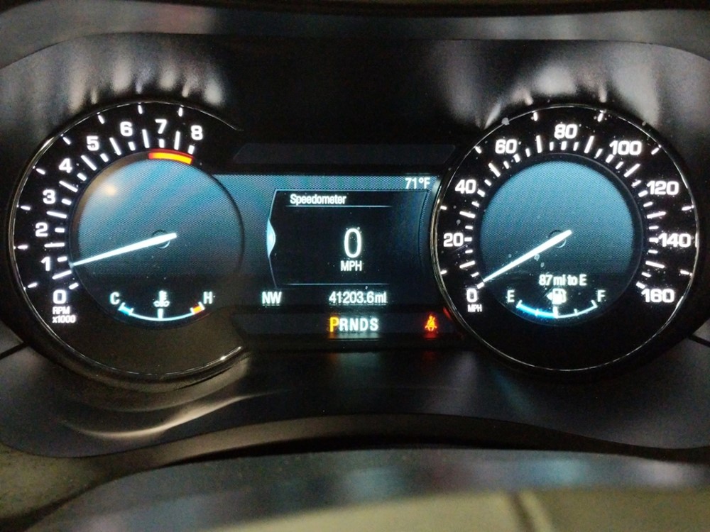 2017 Lincoln MKZ - Odometer Close Up