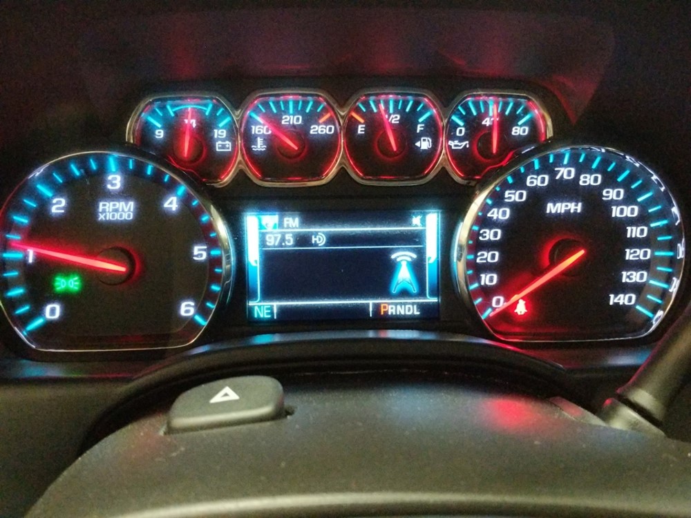 2018 Chevrolet Silverado 1500 - Odometer Close Up