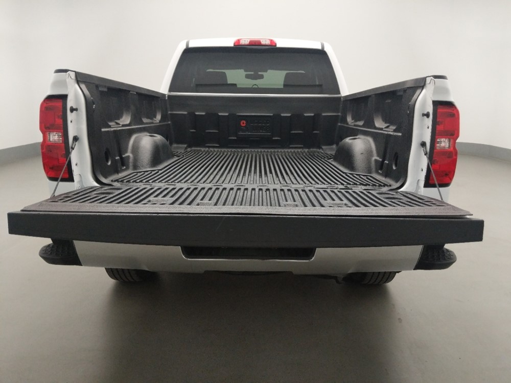 2018 Chevrolet Silverado 1500 - Trunk