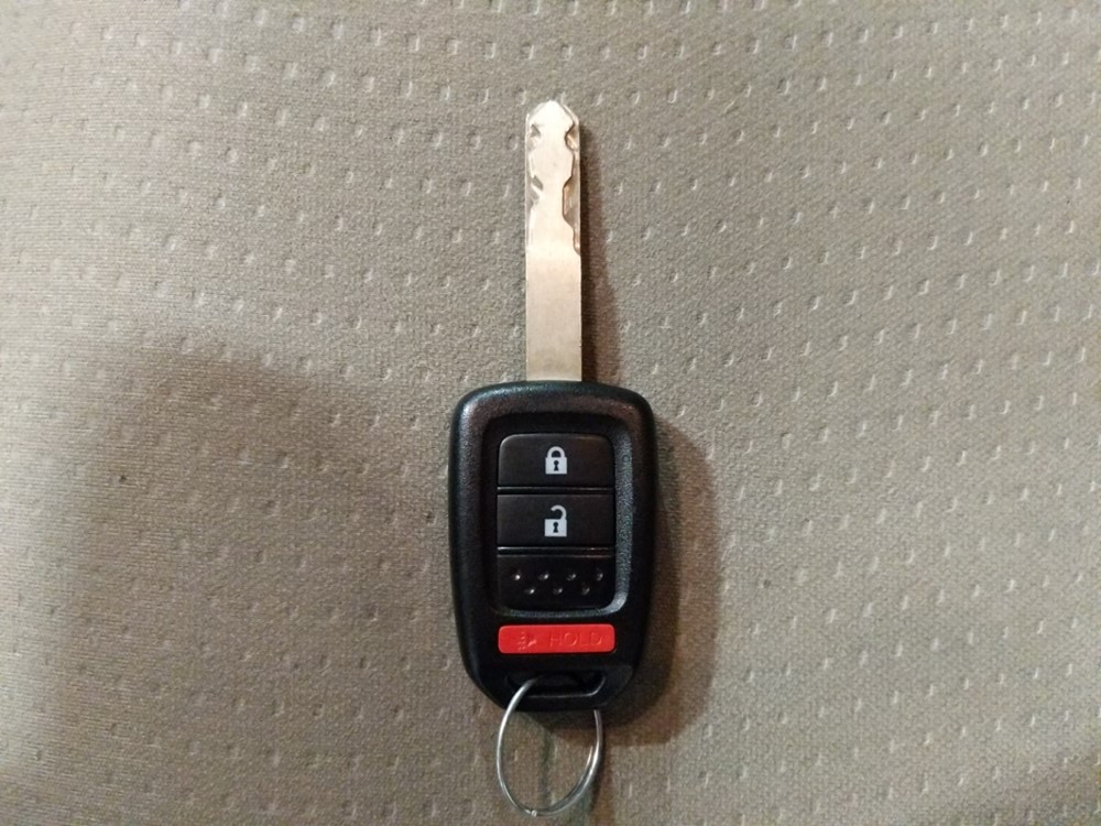 2014 Honda CR-V - Keys