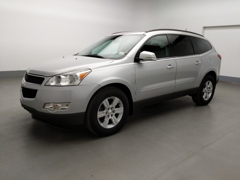 Used 2011 Chevrolet Traverse Driver Front Bumper