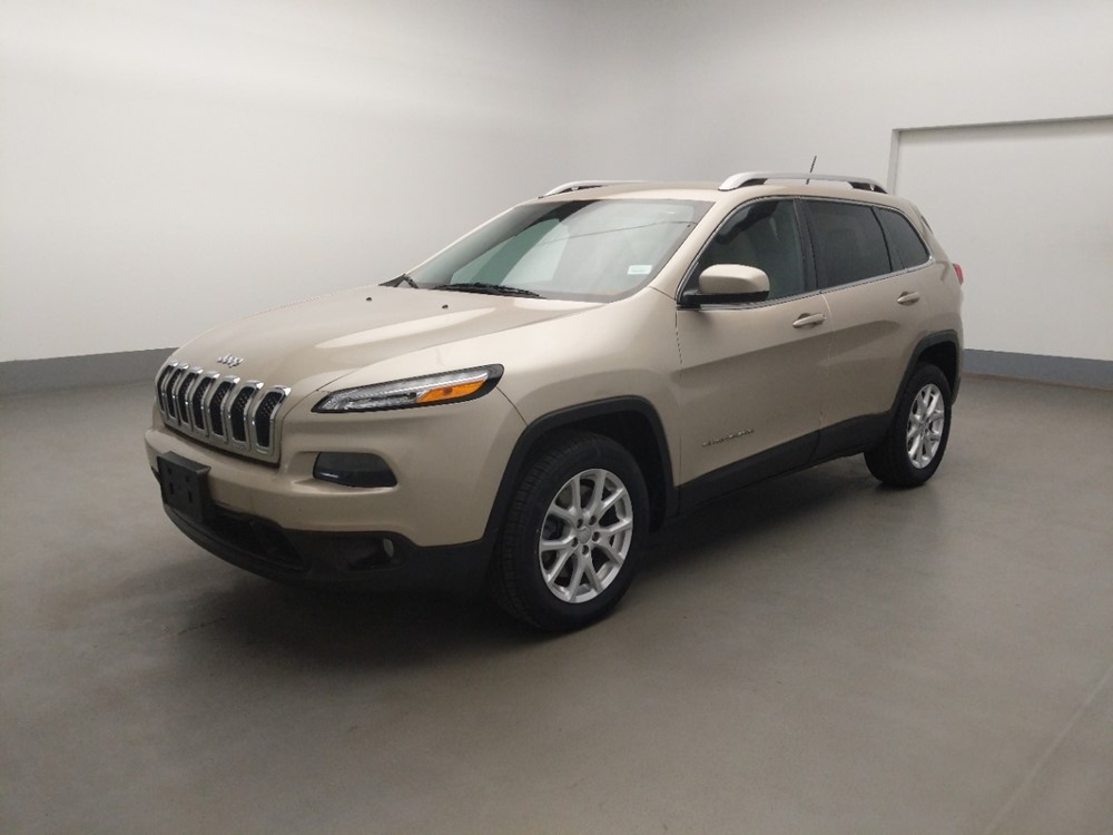 Used 2015 Jeep Cherokee Driver Front Bumper