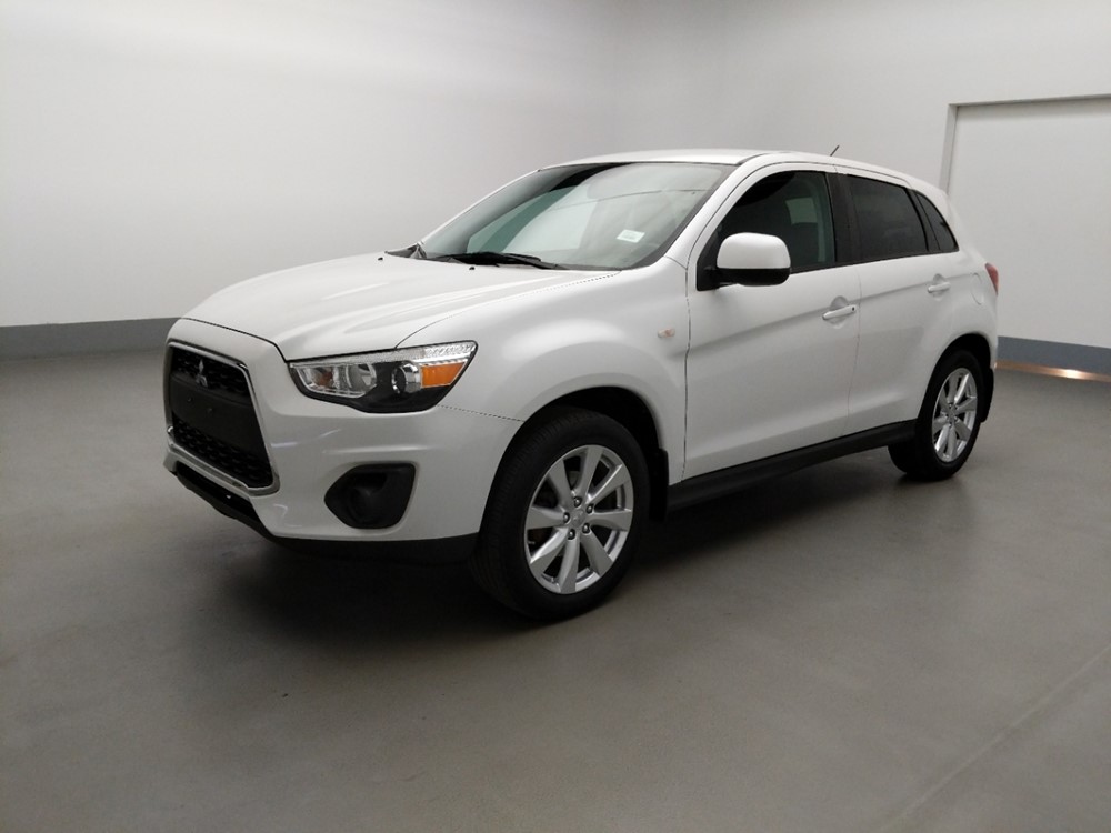 Used 2015 Mitsubishi Outlander Driver Front Bumper