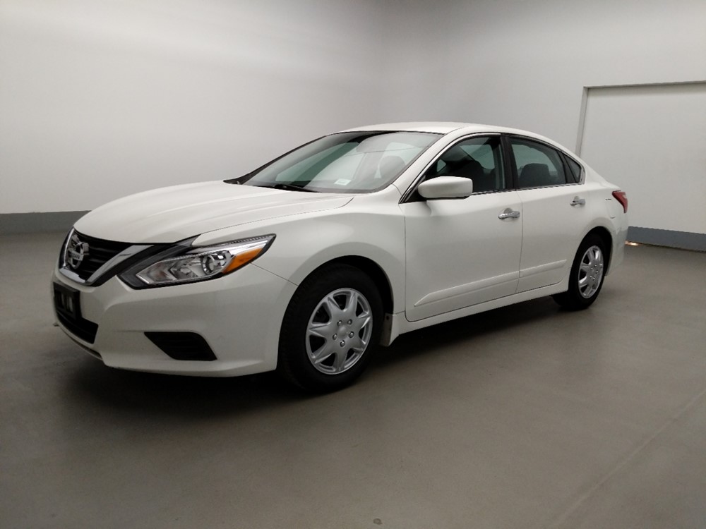 Used 2016 Nissan Altima Driver Front Bumper