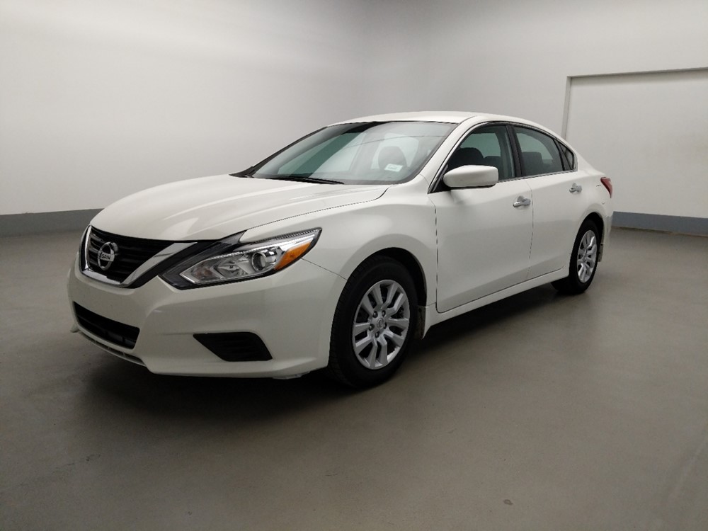 Used 2017 Nissan Altima Driver Front Bumper