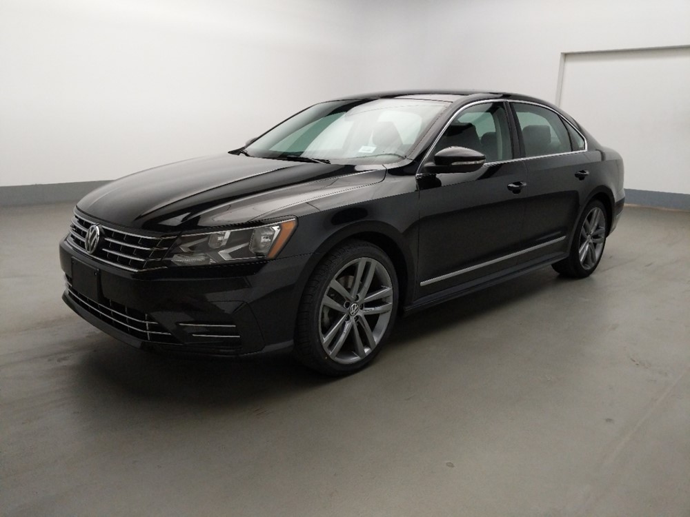 Used 2016 Volkswagen Passat Driver Front Bumper