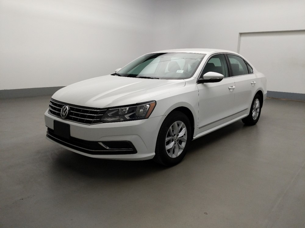 Used 2016 Volkswagen Passat Driver Front Bumper