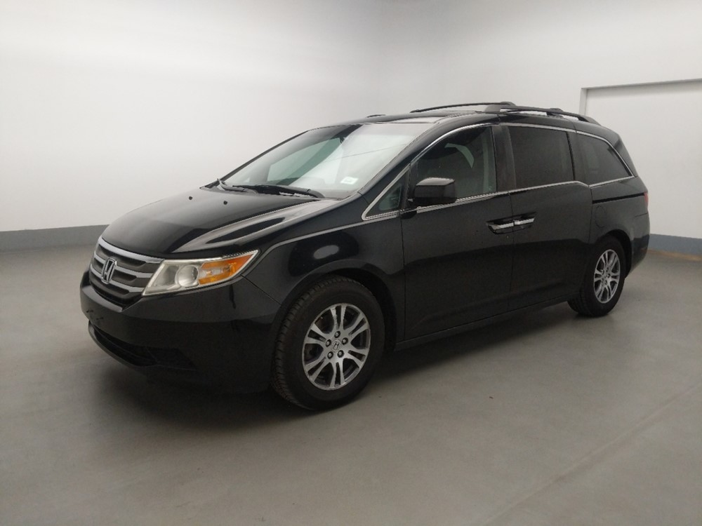 Used 2011 Honda Odyssey Driver Front Bumper