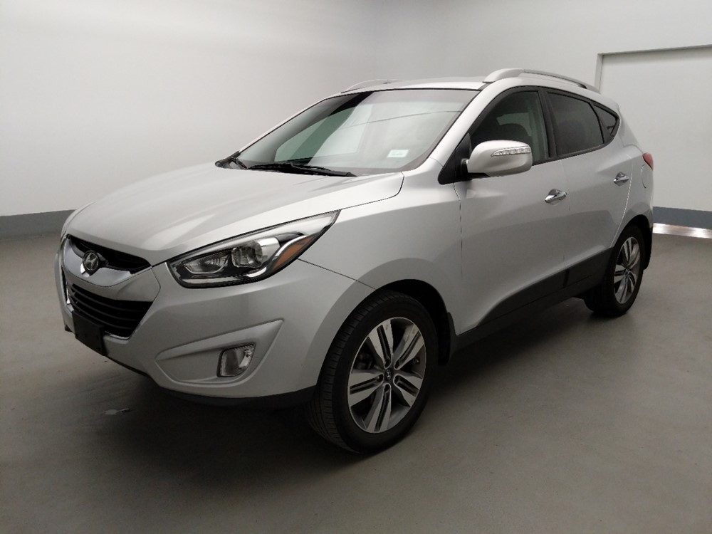 Used 2014 Hyundai Tucson Driver Front Bumper