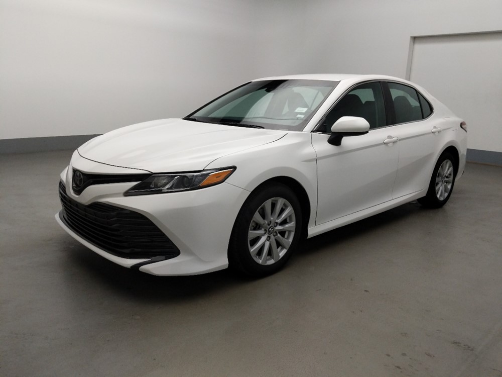 Used 2018 Toyota Camry Driver Front Bumper