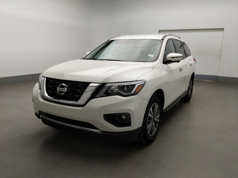 Used 2018 Nissan Pathfinder Driver Front Bumper