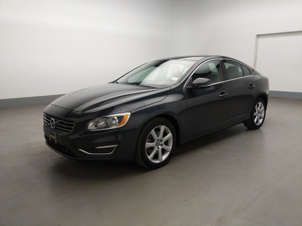 Used 2016 Volvo S60 Driver Front Bumper