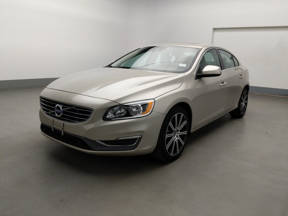 Used 2017 Volvo S60 Driver Front Bumper