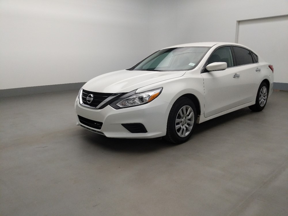 Used 2017 Nissan Altima Driver Front Bumper