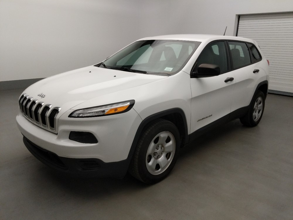Used 2016 Jeep Cherokee Driver Front Bumper
