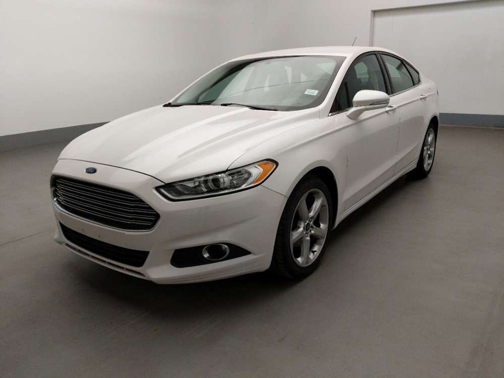 Used 2016 Ford Fusion Driver Front Bumper