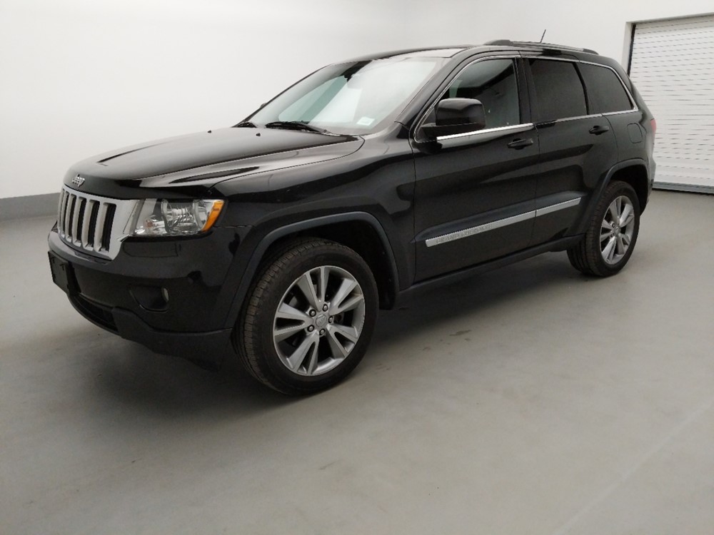 Used 2013 Jeep Grand Cherokee Driver Front Bumper