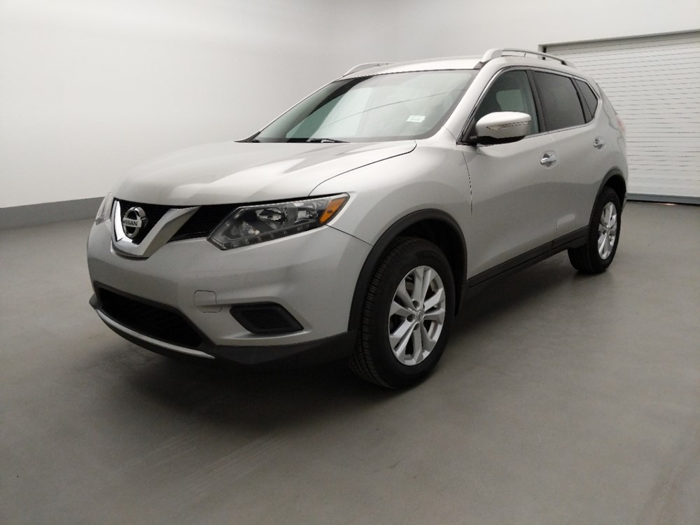 Used 2014 Nissan Rogue Driver Front Bumper