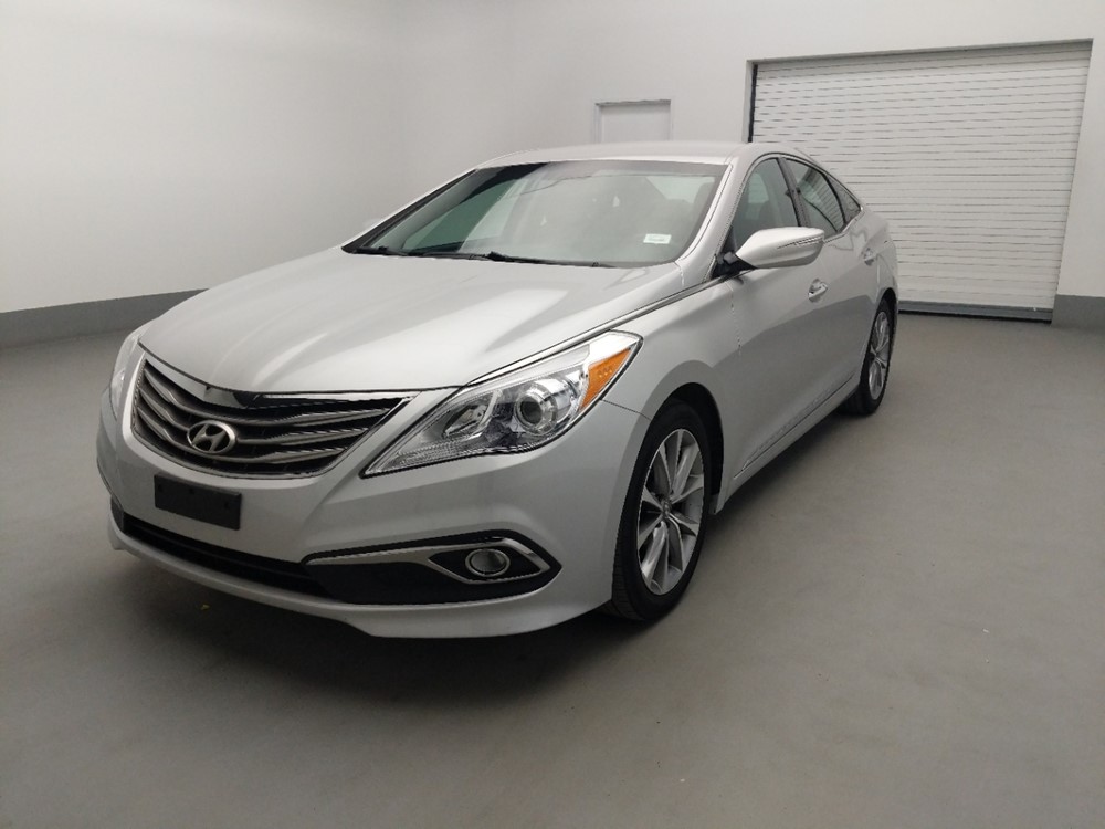 Used 2017 Hyundai Azera Driver Front Bumper