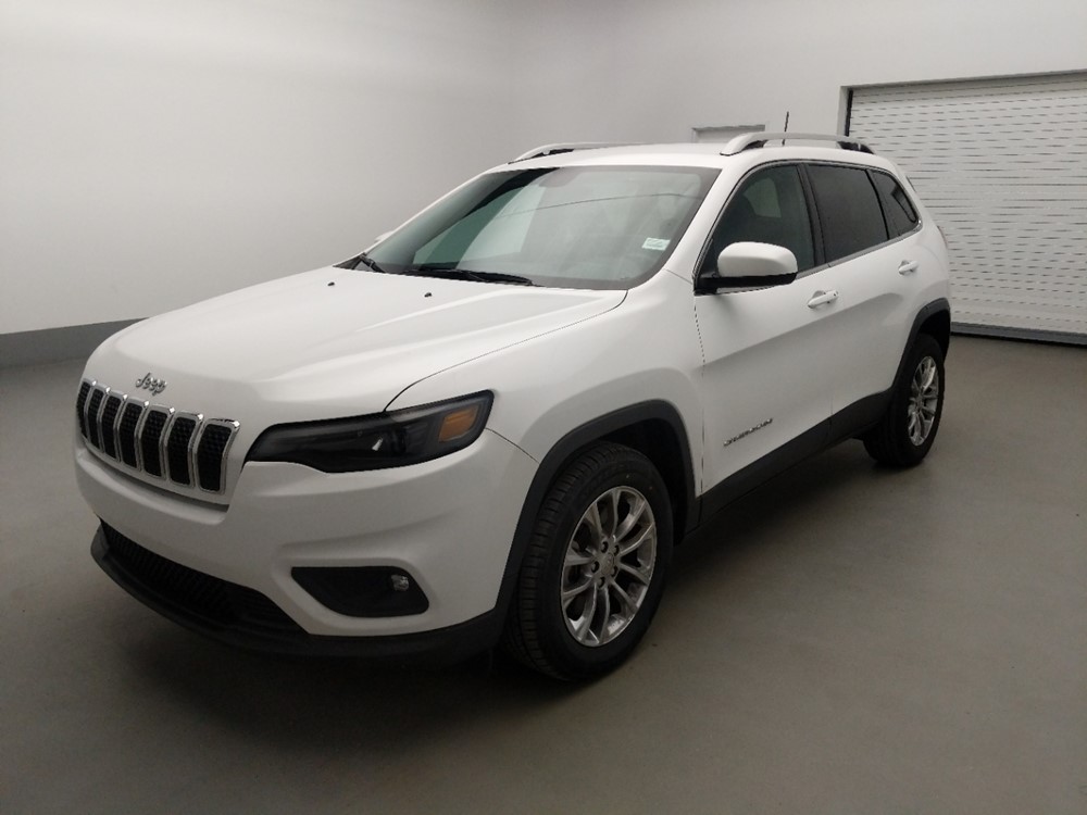 Used 2019 Jeep Cherokee Driver Front Bumper