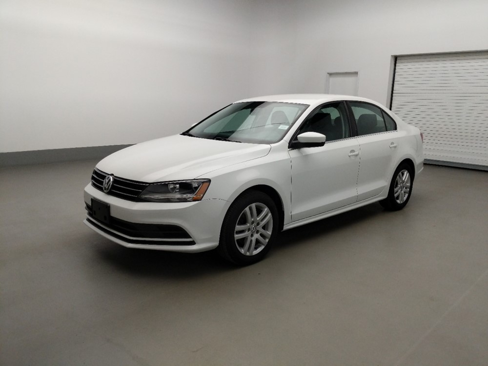 Used 2017 Volkswagen Jetta Driver Front Bumper