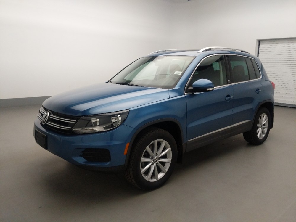 Used 2017 Volkswagen Tiguan Driver Front Bumper