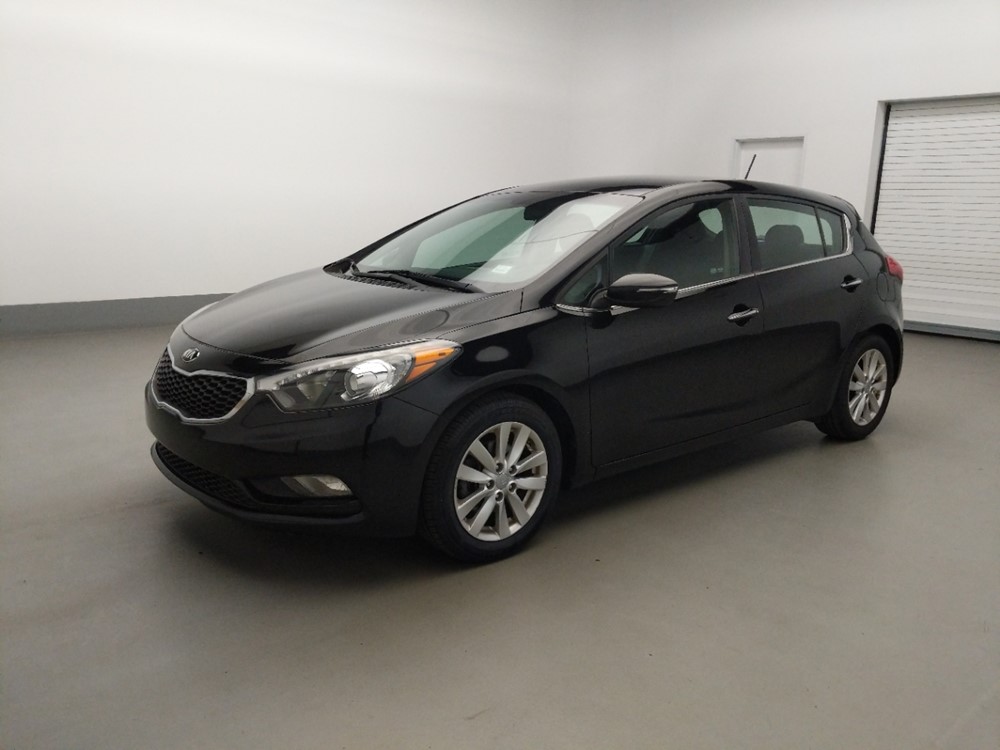 Used 2015 Kia Forte5 Driver Front Bumper
