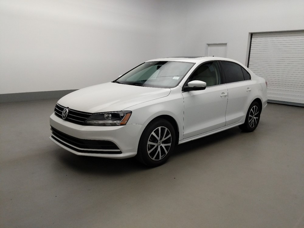 Used 2017 Volkswagen Jetta Driver Front Bumper