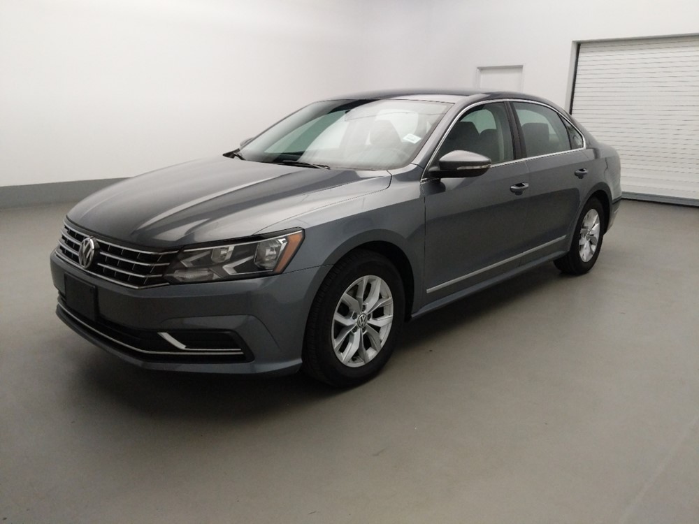 Used 2016 Volkswagen Passat Driver Front Bumper