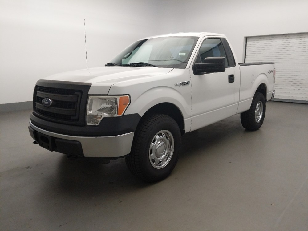 Used 2013 Ford F-150 Driver Front Bumper