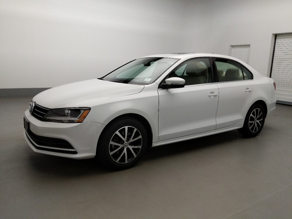 Used 2017 Volkswagen Jetta Driver Front Bumper