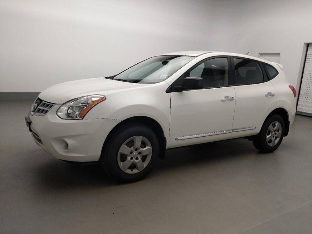 Used 2013 Nissan Rogue Driver Front Bumper