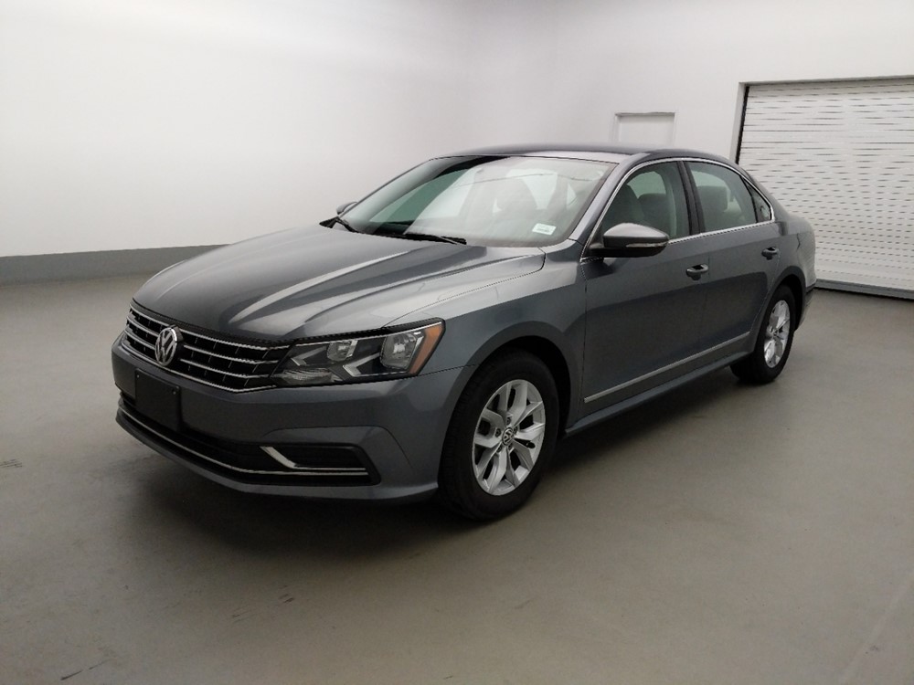 Used 2016 Volkswagen Passat Driver Front Bumper