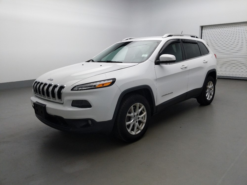Used 2015 Jeep Cherokee Driver Front Bumper