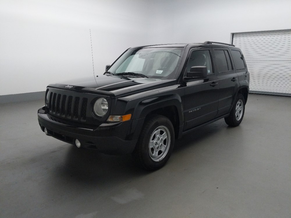 Used 2016 Jeep Patriot Driver Front Bumper