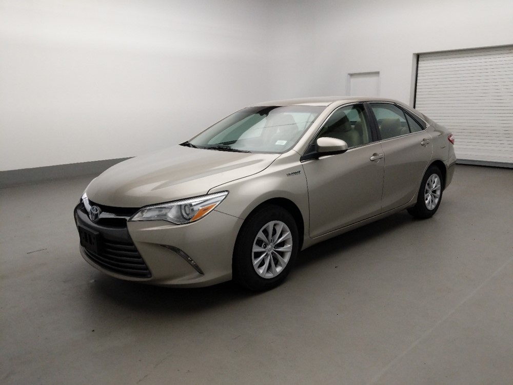 Used 2015 Toyota Camry Driver Front Bumper