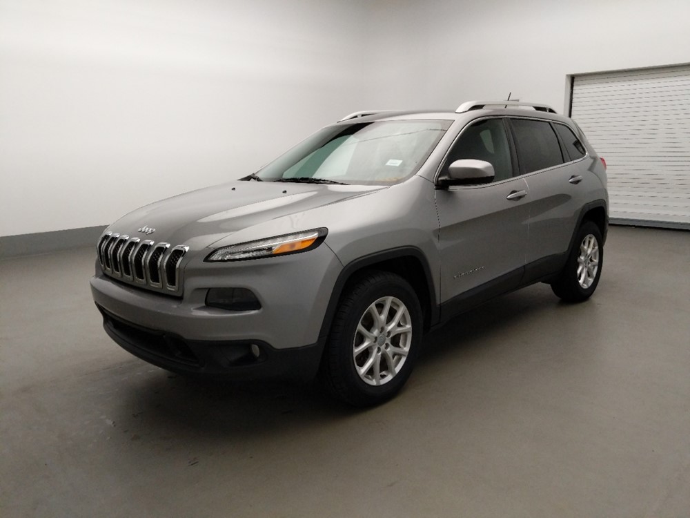 Used 2015 Jeep Cherokee Driver Front Bumper