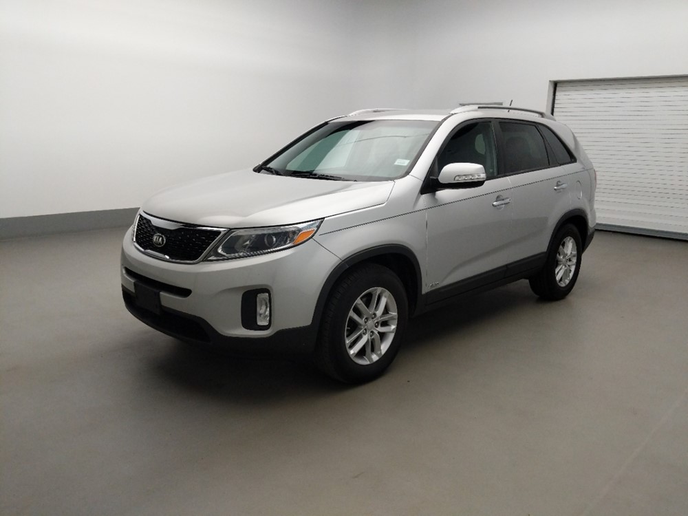 Used 2015 Kia Sorento Driver Front Bumper