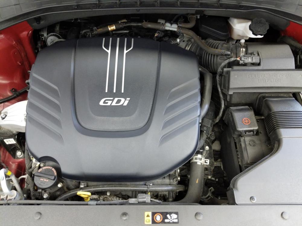 2017 Kia Sorento - Engine