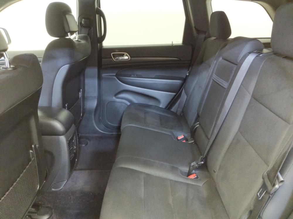 2016 Jeep Grand Cherokee - Driver Rear Seat