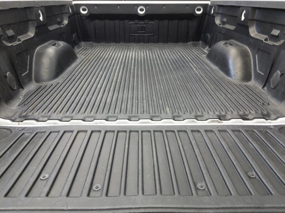 2014 Chevrolet Silverado 1500 - Trunk
