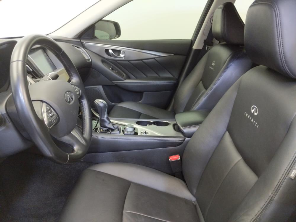 2014 INFINITI Q50 - Driver Front Seat