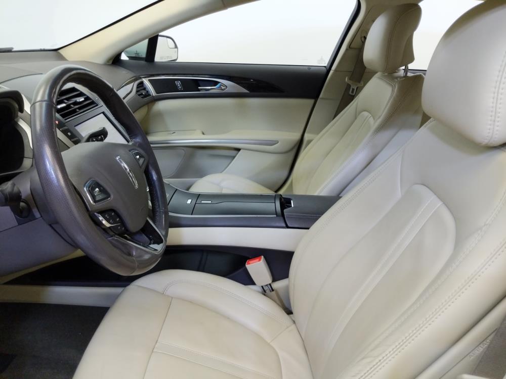 2013 Lincoln MKZ - Driver Front Seat